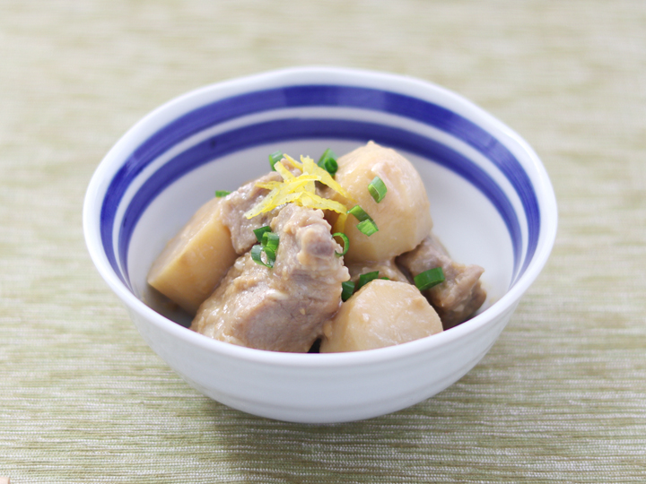 豚肉と里芋の甘酒味噌煮