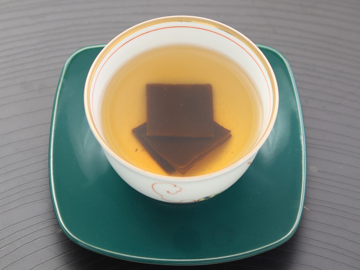 角切り塩っぺ昆布茶