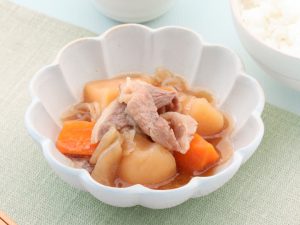 肉じゃが盛付け例